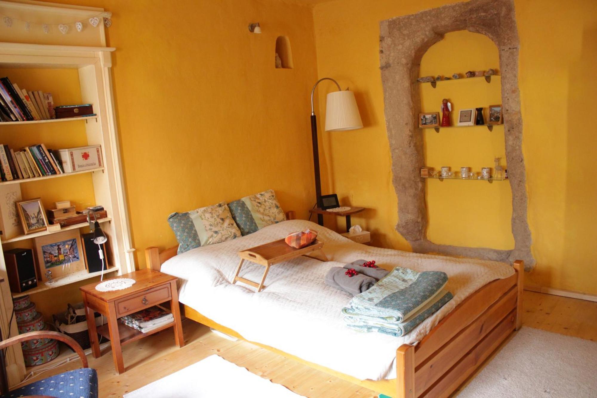 Apartman Na Zlatom Dvore Banska Stiavnica Bagian luar foto
