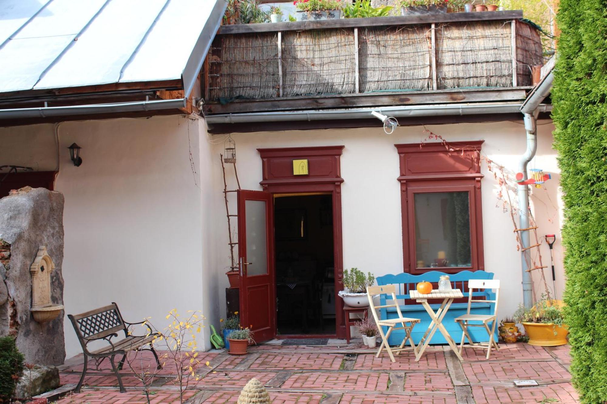 Apartman Na Zlatom Dvore Banska Stiavnica Bagian luar foto